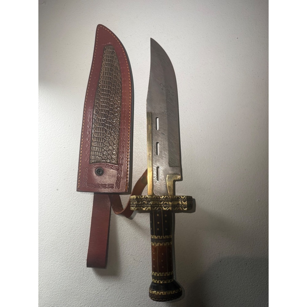 Handmade Damascus Steel Fixed Blade Knife with Leather Sheath Ornate SEE DETAILS